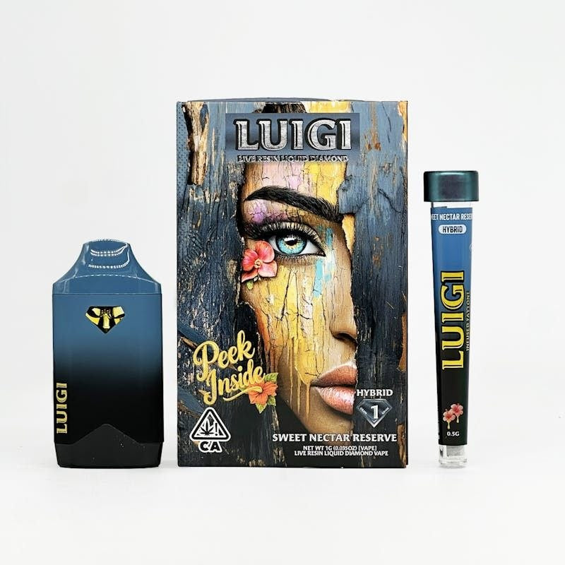 Luigi - Vape w/ Preroll