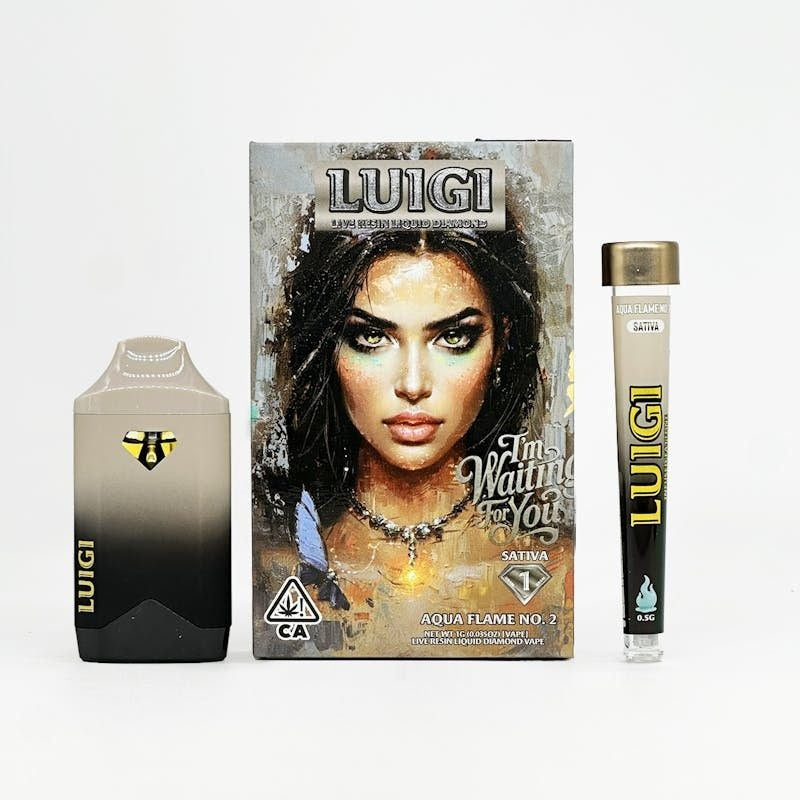 Luigi - Vape w/ Preroll